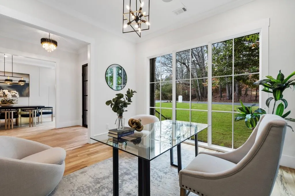 4895 Lansbury, Atlanta, Georgia 30342, 5 Bedrooms Bedrooms, ,4 BathroomsBathrooms,Residential,Sold,4895 Lansbury,7525253
