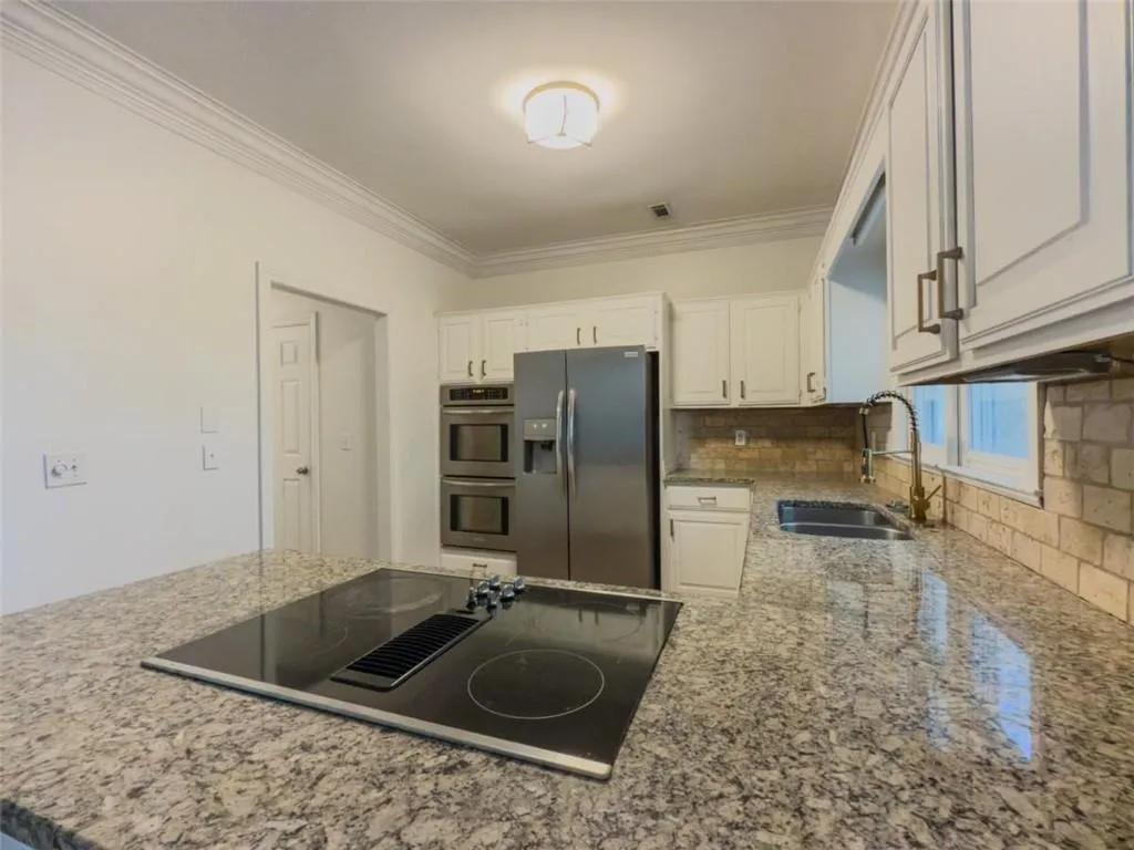 13 Forest Ridge Court, Sandy Springs, Georgia 30350, 2 Bedrooms Bedrooms, ,2 BathroomsBathrooms,Residential,For Sale,13 Forest Ridge Court,7621308
