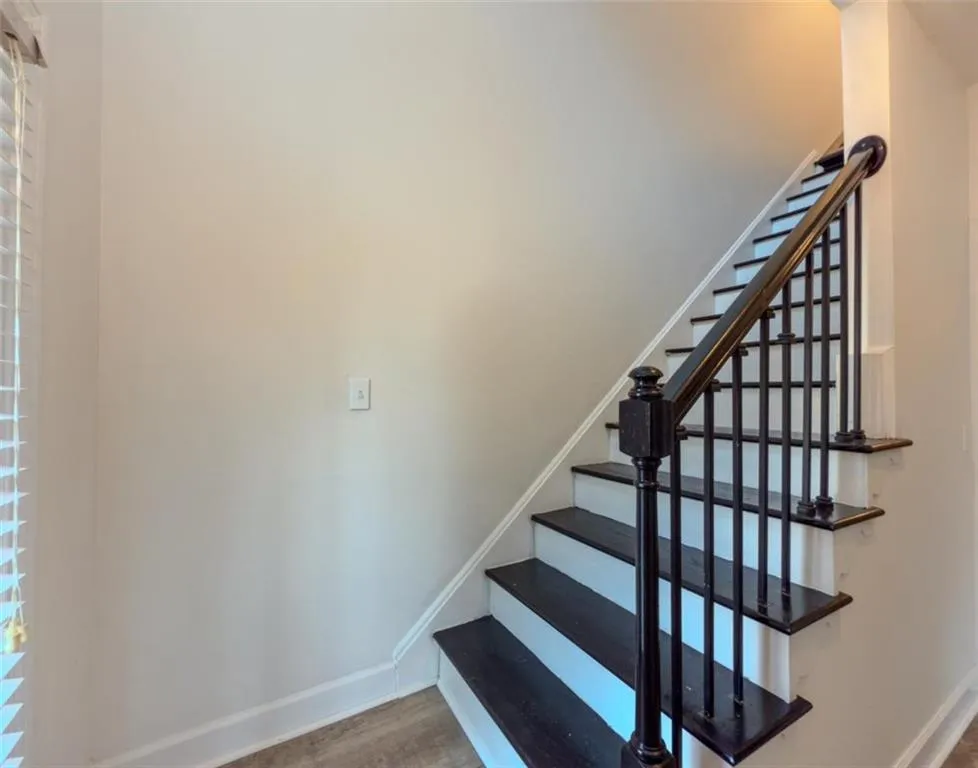 13 Forest Ridge Court, Sandy Springs, Georgia 30350, 2 Bedrooms Bedrooms, ,2 BathroomsBathrooms,Residential,For Sale,13 Forest Ridge Court,7621308