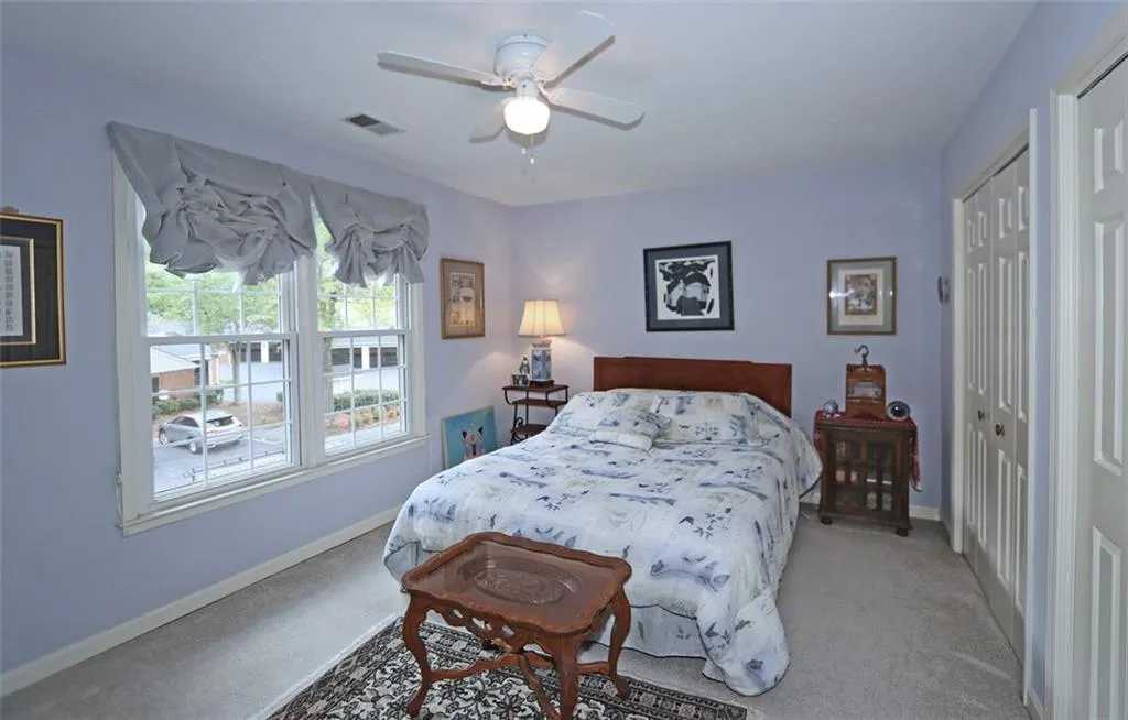 704 Dunwoody Chace, Sandy Springs, Georgia 30328, 4 Bedrooms Bedrooms, ,2 BathroomsBathrooms,Residential,Sold,704 Dunwoody Chace,6079962