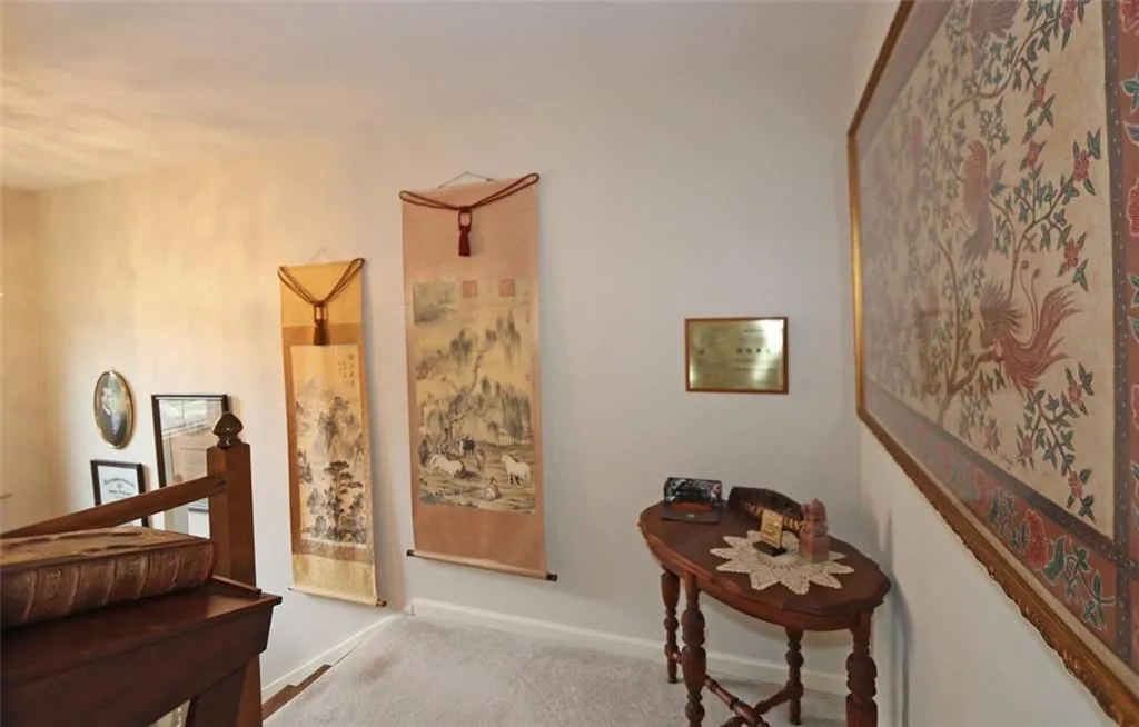 704 Dunwoody Chace, Sandy Springs, Georgia 30328, 4 Bedrooms Bedrooms, ,2 BathroomsBathrooms,Residential,Sold,704 Dunwoody Chace,6079962