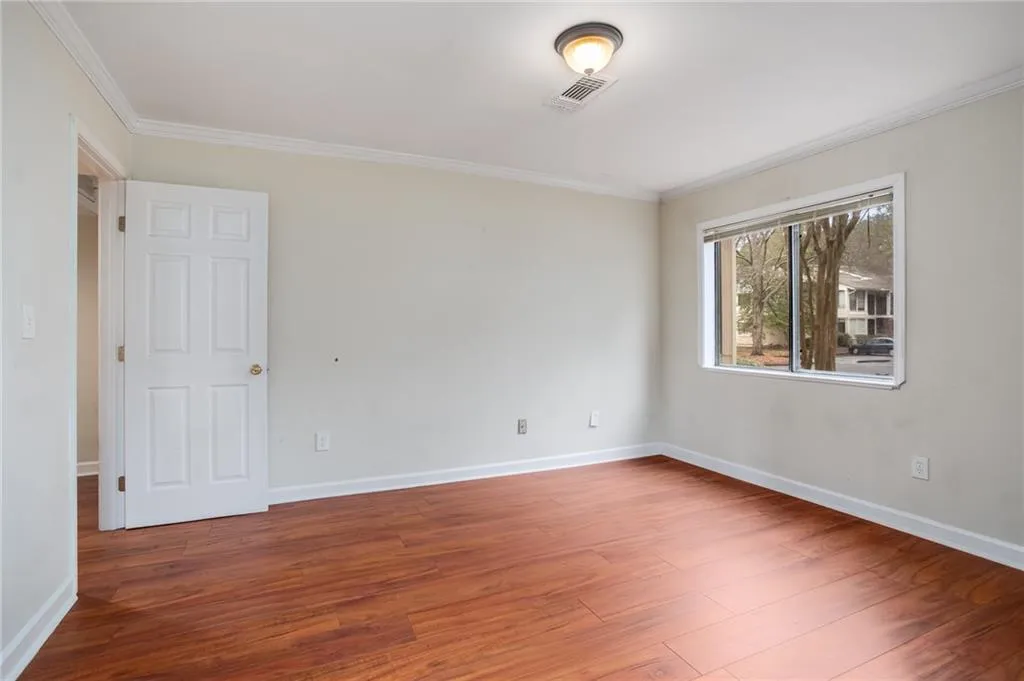 6001 Wingate Way, Sandy Springs, Georgia 30350, 1 Bedroom Bedrooms, ,1 BathroomBathrooms,Residential,Sold,6001 Wingate Way,7021722