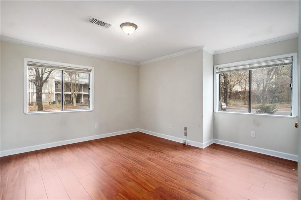6001 Wingate Way, Sandy Springs, Georgia 30350, 1 Bedroom Bedrooms, ,1 BathroomBathrooms,Residential,Sold,6001 Wingate Way,7021722