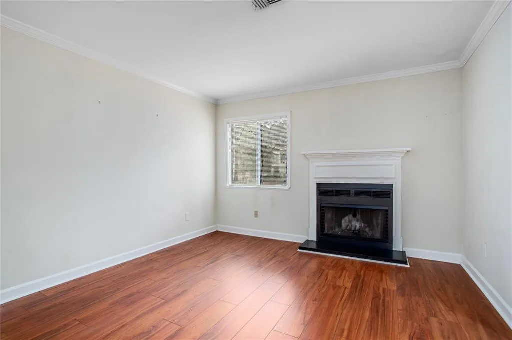 6001 Wingate Way, Sandy Springs, Georgia 30350, 1 Bedroom Bedrooms, ,1 BathroomBathrooms,Residential,Sold,6001 Wingate Way,7021722