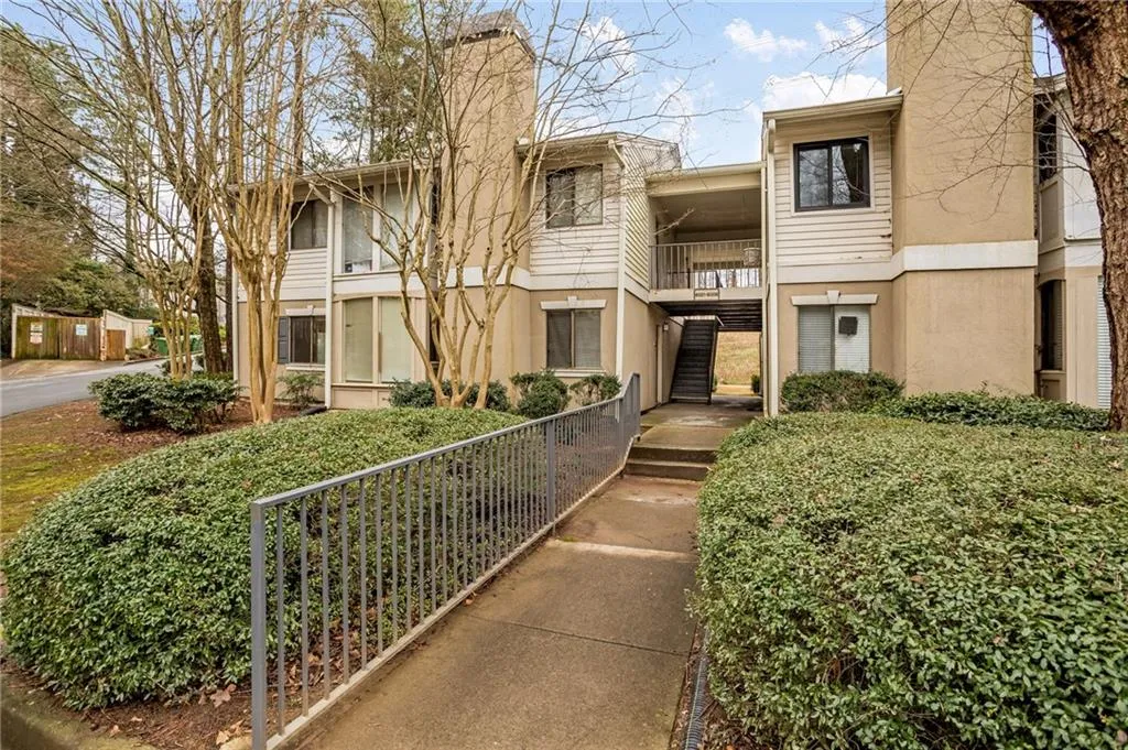 6001 Wingate Way, Sandy Springs, Georgia 30350, 1 Bedroom Bedrooms, ,1 BathroomBathrooms,Residential,Sold,6001 Wingate Way,7021722