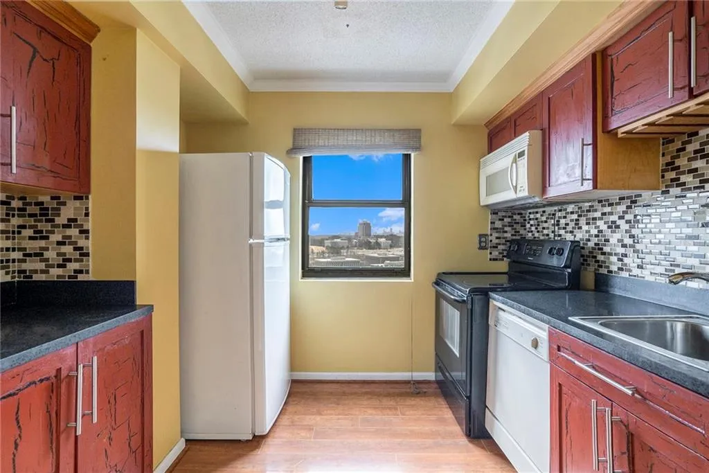 795 Hammond Drive Unit 2008, Atlanta, Georgia 30328, 1 Bedroom Bedrooms, ,1 BathroomBathrooms,Residential,Sold,795 Hammond Drive Unit 2008,7181045