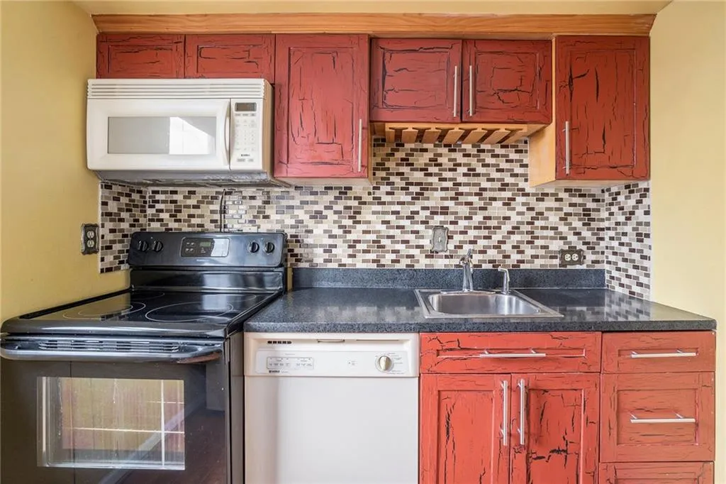 795 Hammond Drive Unit 2008, Atlanta, Georgia 30328, 1 Bedroom Bedrooms, ,1 BathroomBathrooms,Residential,Sold,795 Hammond Drive Unit 2008,7181045