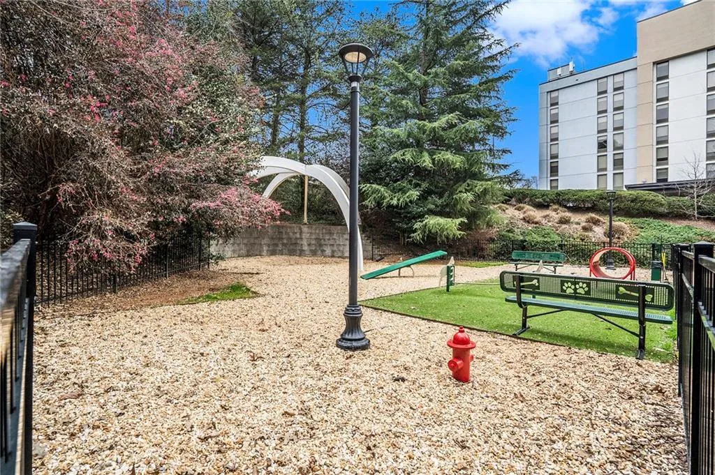 795 Hammond Drive Unit 2008, Atlanta, Georgia 30328, 1 Bedroom Bedrooms, ,1 BathroomBathrooms,Residential,Sold,795 Hammond Drive Unit 2008,7181045