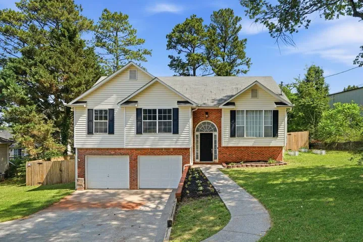 201 Hickory Lane, Cartersville, Georgia 30120