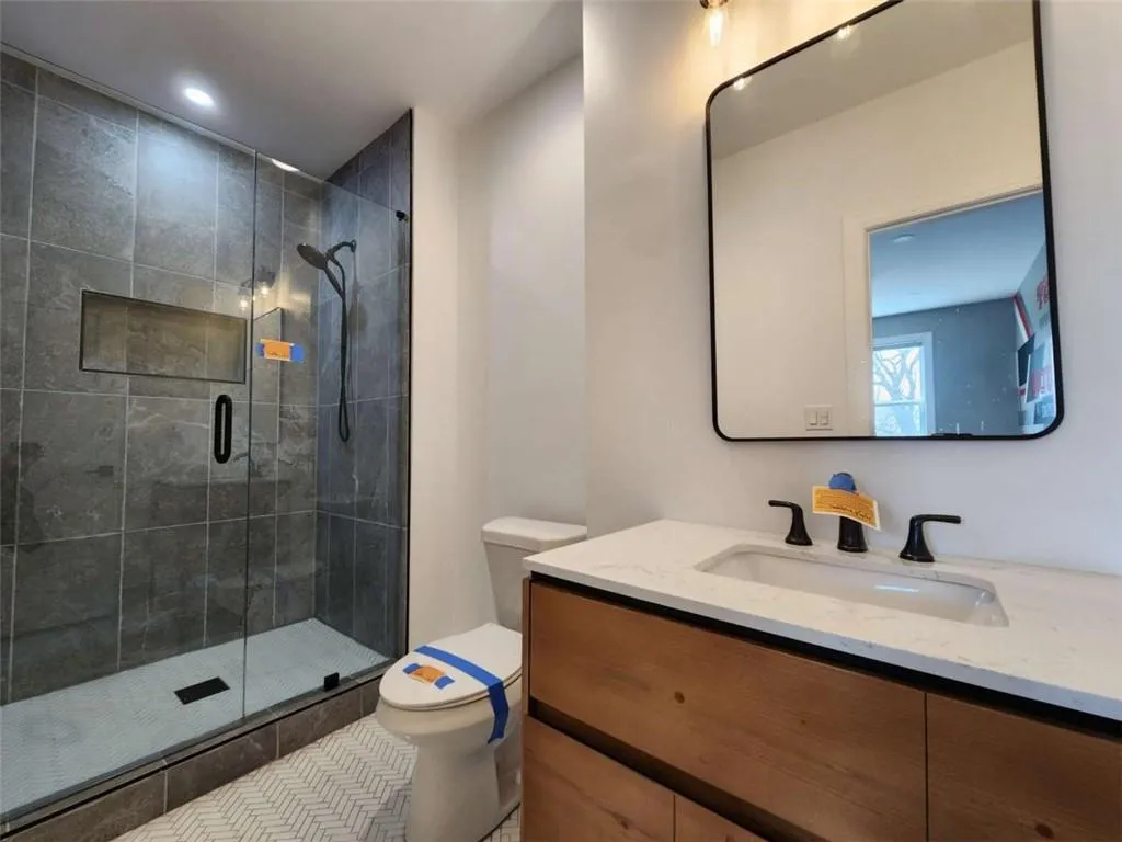3794 Allegretto Circle, Atlanta, Georgia 30339, 5 Bedrooms Bedrooms, ,4 BathroomsBathrooms,Residential,For Sale,3794 Allegretto Circle,7615668