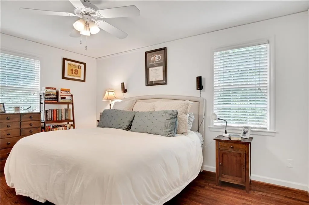301 Windsor Parkway, Atlanta, Georgia 30342, 3 Bedrooms Bedrooms, ,2 BathroomsBathrooms,Residential,Sold,301 Windsor Parkway,6765769