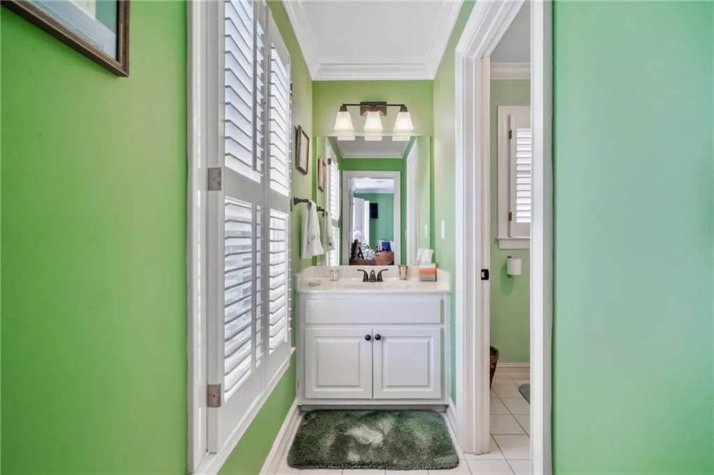 945 Roberts Landing Cove, Sandy Springs, Georgia 30350, 4 Bedrooms Bedrooms, ,3 BathroomsBathrooms,Residential,Sold,945 Roberts Landing Cove,6853612