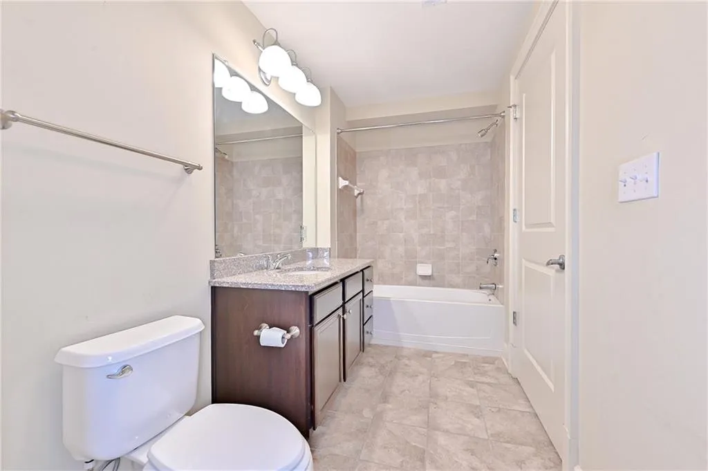 200 River Vista Drive Unit 227, Atlanta, Georgia 30339, 1 Bedroom Bedrooms, ,1 BathroomBathrooms,Residential,Sold,200 River Vista Drive Unit 227,6698144