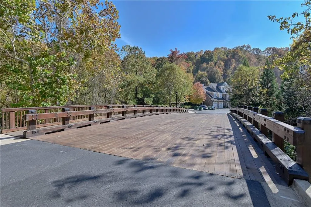 200 River Vista Drive Unit 227, Atlanta, Georgia 30339, 1 Bedroom Bedrooms, ,1 BathroomBathrooms,Residential,Sold,200 River Vista Drive Unit 227,6698144