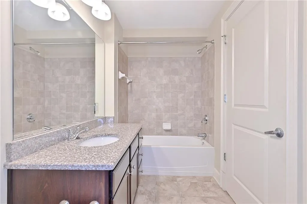 200 River Vista Drive Unit 227, Atlanta, Georgia 30339, 1 Bedroom Bedrooms, ,1 BathroomBathrooms,Residential,Sold,200 River Vista Drive Unit 227,6698144