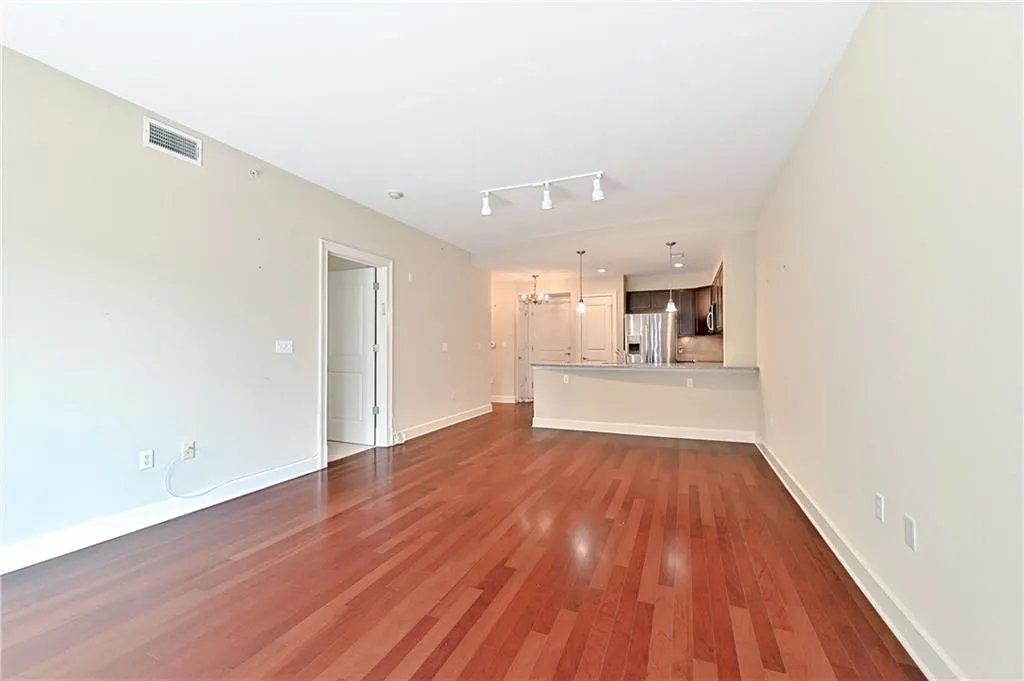 200 River Vista Drive Unit 227, Atlanta, Georgia 30339, 1 Bedroom Bedrooms, ,1 BathroomBathrooms,Residential,Sold,200 River Vista Drive Unit 227,6698144