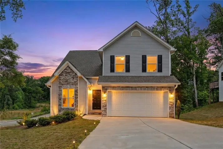 102 Woodside Court, Temple, Georgia 30179