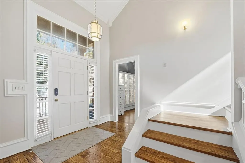31 Greenland Trace, Atlanta, Georgia 30342, 4 Bedrooms Bedrooms, ,4 BathroomsBathrooms,Residential,For Sale,31 Greenland Trace,7719829