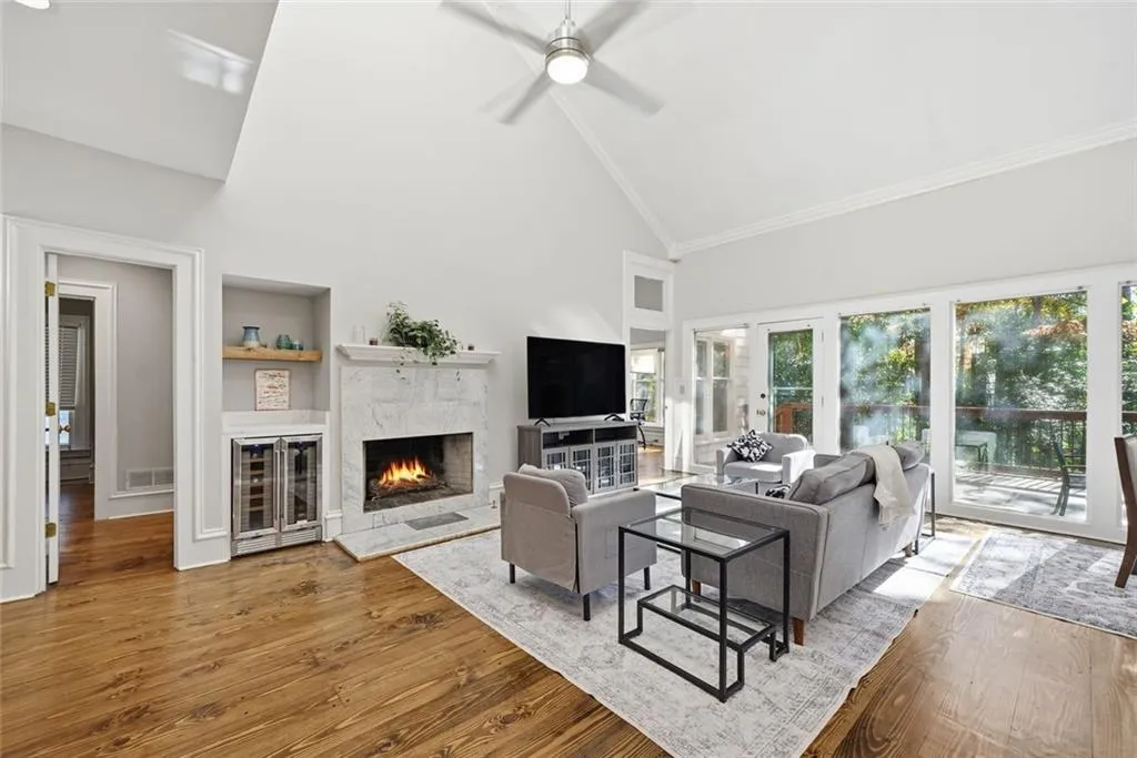 31 Greenland Trace, Atlanta, Georgia 30342, 4 Bedrooms Bedrooms, ,4 BathroomsBathrooms,Residential,For Sale,31 Greenland Trace,7719829