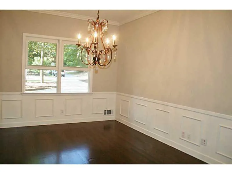 645 Spalding Drive, Atlanta, Georgia 30328, 5 Bedrooms Bedrooms, ,3 BathroomsBathrooms,Residential,Sold,645 Spalding Drive,5390446