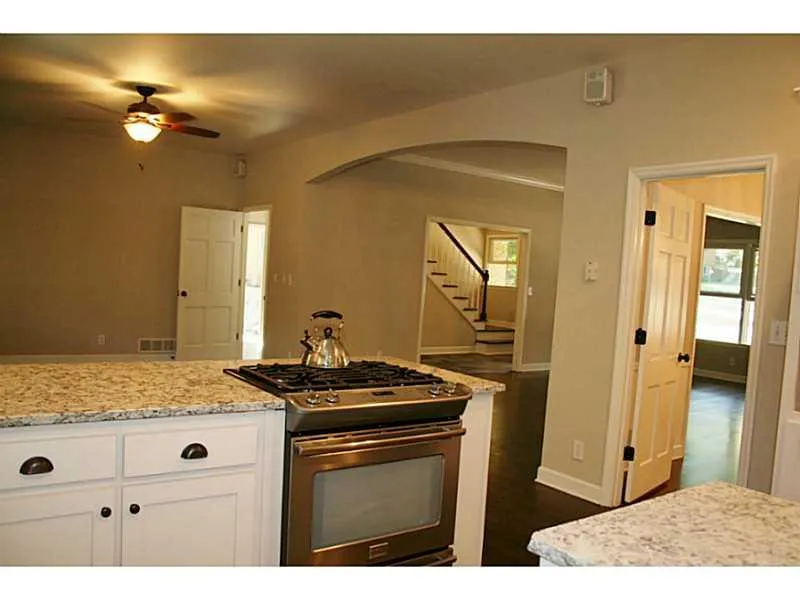 645 Spalding Drive, Atlanta, Georgia 30328, 5 Bedrooms Bedrooms, ,3 BathroomsBathrooms,Residential,Sold,645 Spalding Drive,5390446