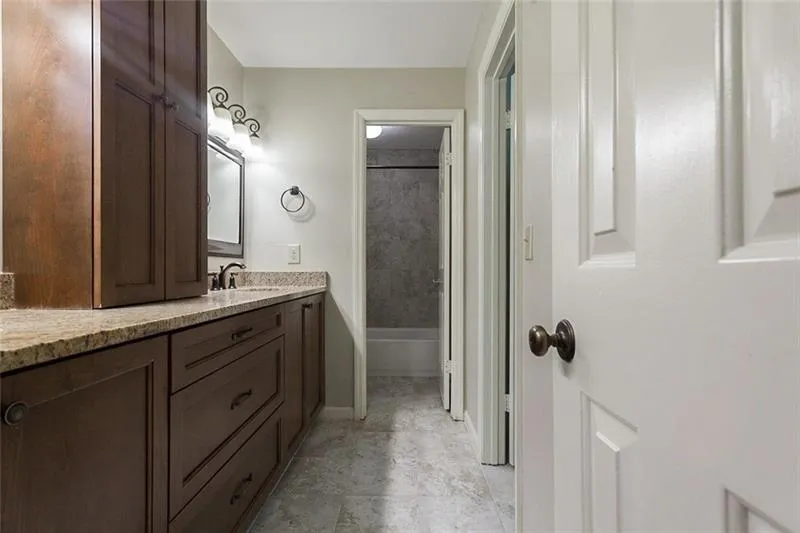 907 Brandywine Circle, Sandy Springs, Georgia 30350, 3 Bedrooms Bedrooms, ,2 BathroomsBathrooms,Residential,Sold,907 Brandywine Circle,6650764