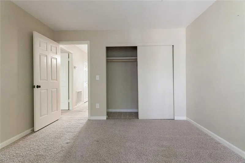 907 Brandywine Circle, Sandy Springs, Georgia 30350, 3 Bedrooms Bedrooms, ,2 BathroomsBathrooms,Residential,Sold,907 Brandywine Circle,6650764