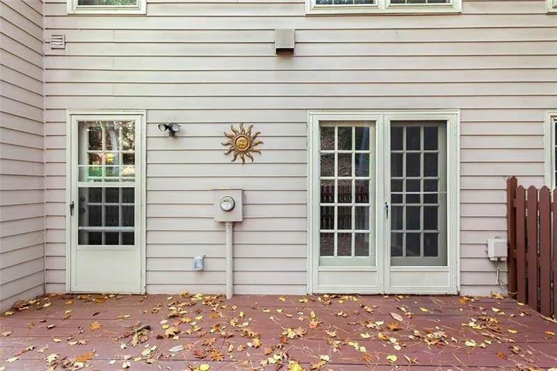 907 Brandywine Circle, Sandy Springs, Georgia 30350, 3 Bedrooms Bedrooms, ,2 BathroomsBathrooms,Residential,Sold,907 Brandywine Circle,6650764