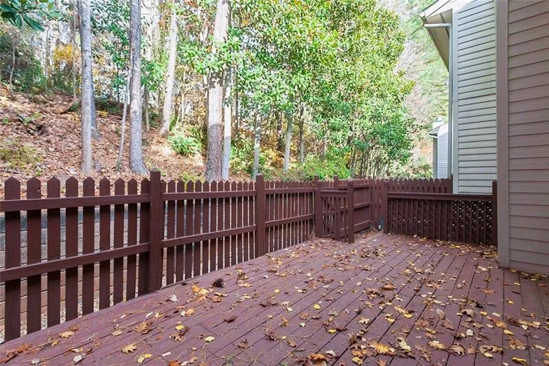 907 Brandywine Circle, Sandy Springs, Georgia 30350, 3 Bedrooms Bedrooms, ,2 BathroomsBathrooms,Residential,Sold,907 Brandywine Circle,6650764