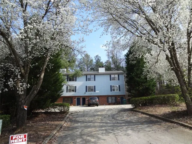 3032 Destin Circle, Snellville, Georgia 30078