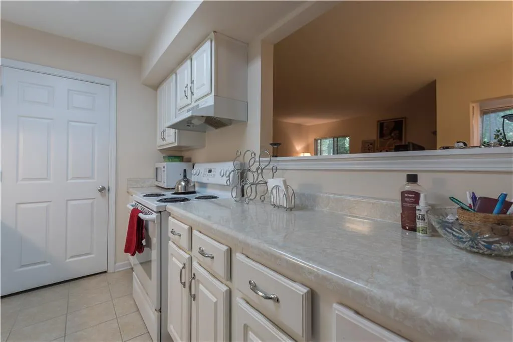 4004 Wingate Way, Sandy Springs, Georgia 30350, 1 Bedroom Bedrooms, ,1 BathroomBathrooms,Residential,Sold,4004 Wingate Way,6011157