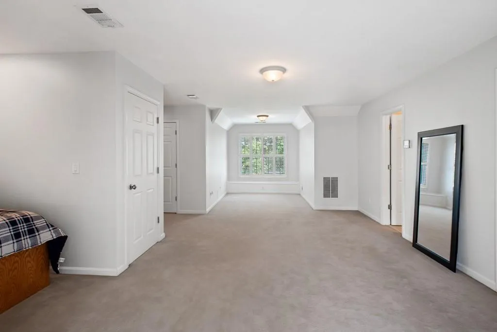 1120 Whitehall Pointe, Sandy Springs, Georgia 30338, 5 Bedrooms Bedrooms, ,4 BathroomsBathrooms,Residential,Sold,1120 Whitehall Pointe,6785133
