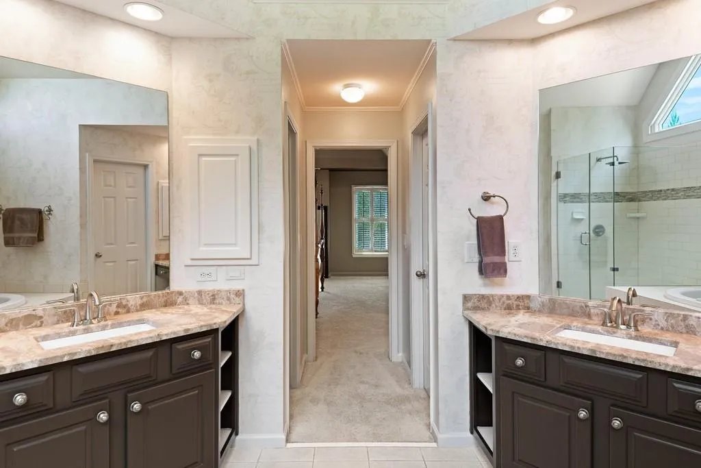 1120 Whitehall Pointe, Sandy Springs, Georgia 30338, 5 Bedrooms Bedrooms, ,4 BathroomsBathrooms,Residential,Sold,1120 Whitehall Pointe,6785133
