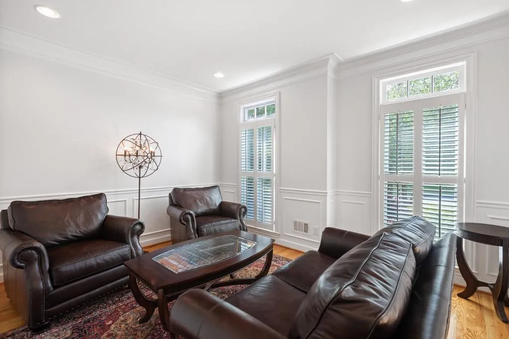1120 Whitehall Pointe, Sandy Springs, Georgia 30338, 5 Bedrooms Bedrooms, ,4 BathroomsBathrooms,Residential,Sold,1120 Whitehall Pointe,6785133