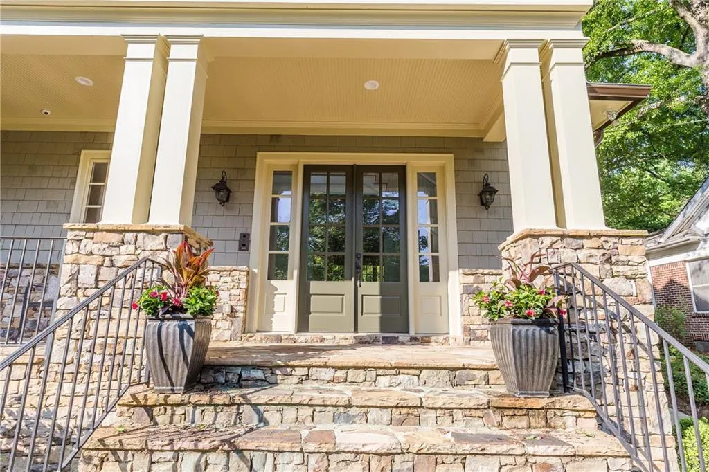 827 Sherwood Road Ne, Atlanta, Georgia 30324, 5 Bedrooms Bedrooms, ,5 BathroomsBathrooms,Residential,Sold,827 Sherwood Road Ne,6010208