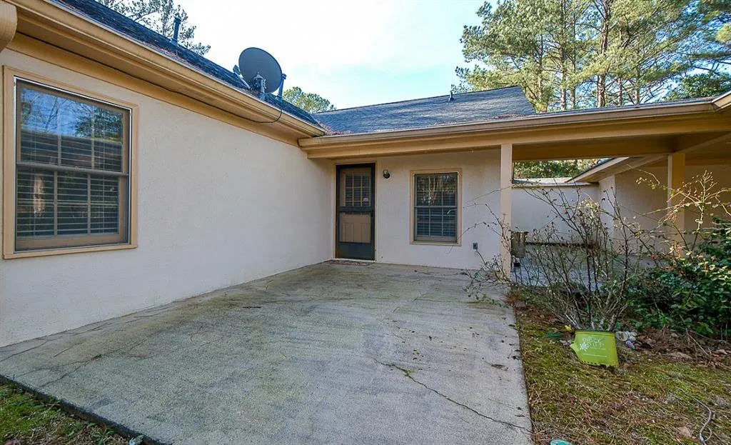 9110 Carroll Manor Drive, Sandy Springs, Georgia 30350, 2 Bedrooms Bedrooms, ,2 BathroomsBathrooms,Residential,Sold,9110 Carroll Manor Drive,6120098