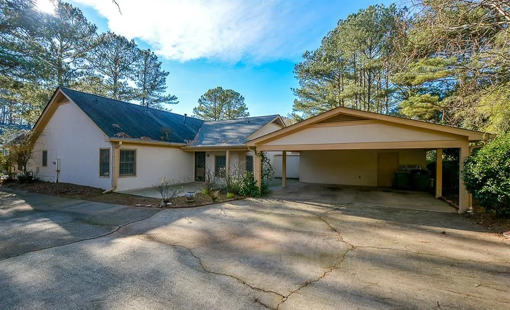 9110 Carroll Manor Drive, Sandy Springs, Georgia 30350, 2 Bedrooms Bedrooms, ,2 BathroomsBathrooms,Residential,Sold,9110 Carroll Manor Drive,6120098