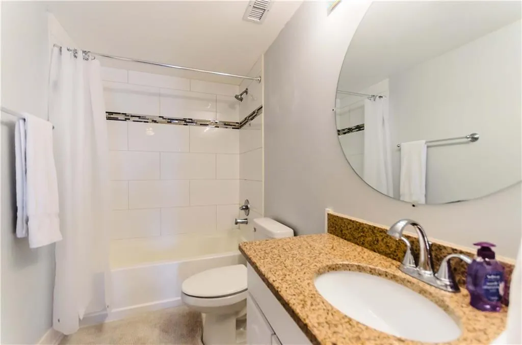 795 Hammond Drive Unit 611, Atlanta, Georgia 30328, 1 Bedroom Bedrooms, ,1 BathroomBathrooms,Residential,Sold,795 Hammond Drive Unit 611,5826555