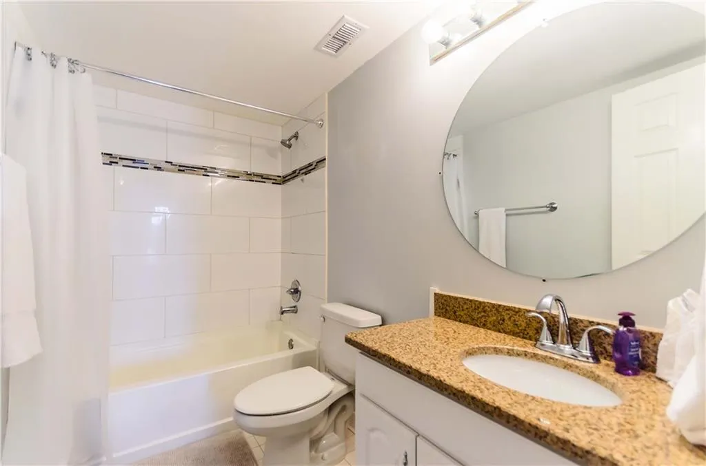 795 Hammond Drive Unit 611, Atlanta, Georgia 30328, 1 Bedroom Bedrooms, ,1 BathroomBathrooms,Residential,Sold,795 Hammond Drive Unit 611,5826555
