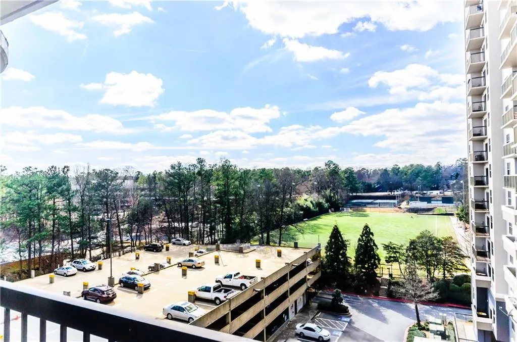 795 Hammond Drive Unit 611, Atlanta, Georgia 30328, 1 Bedroom Bedrooms, ,1 BathroomBathrooms,Residential,Sold,795 Hammond Drive Unit 611,5826555