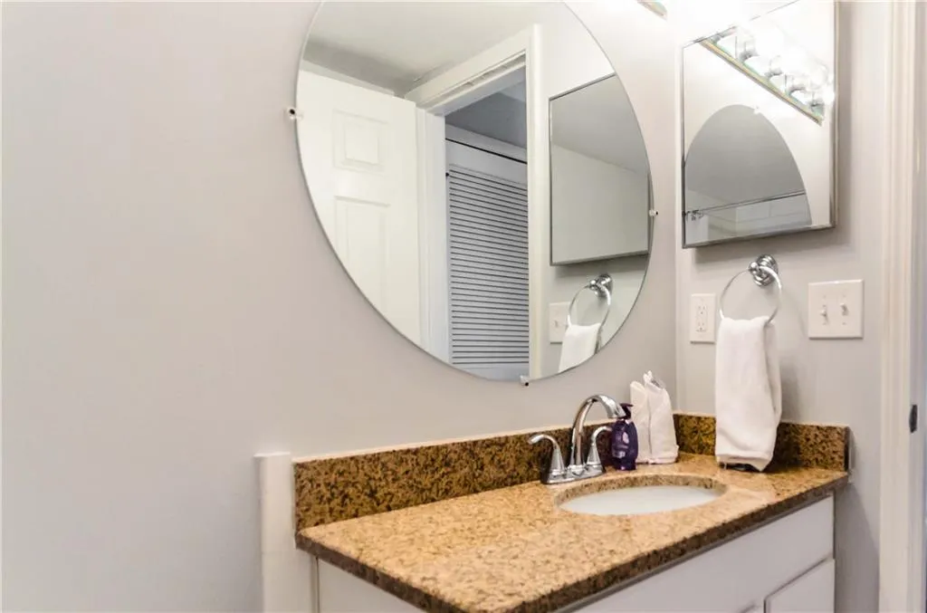 795 Hammond Drive Unit 611, Atlanta, Georgia 30328, 1 Bedroom Bedrooms, ,1 BathroomBathrooms,Residential,Sold,795 Hammond Drive Unit 611,5826555
