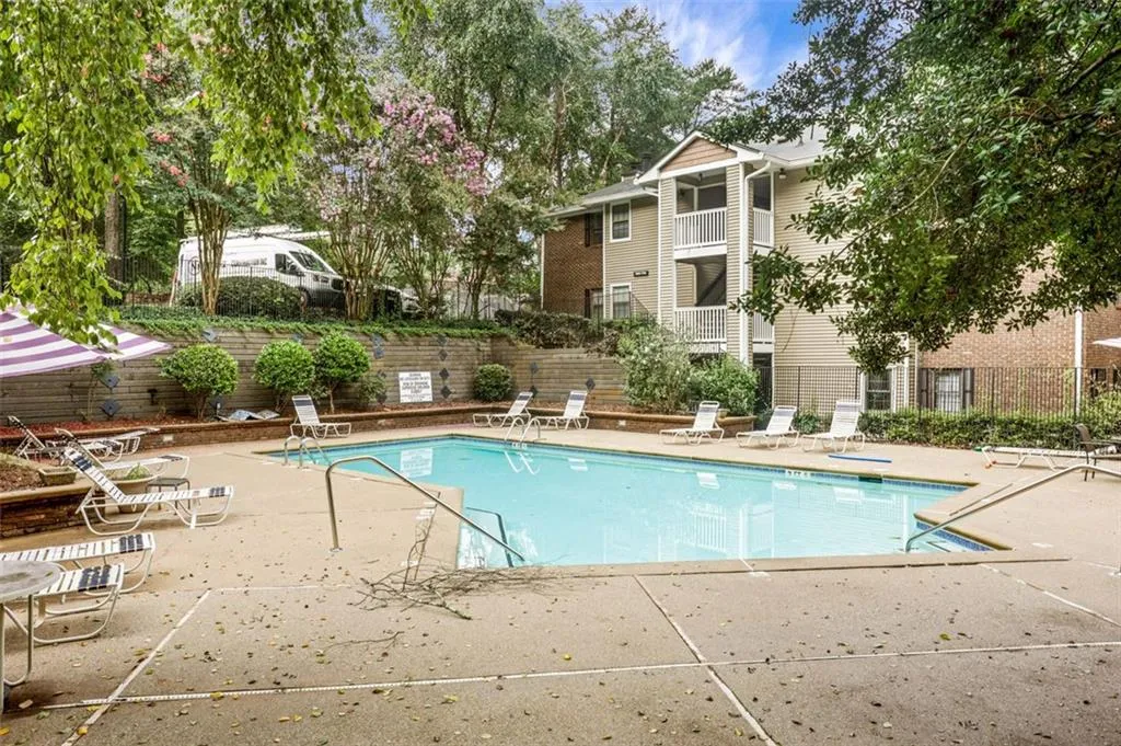 518 Barrington Hills Drive, Atlanta, Georgia 30350, 1 Bedroom Bedrooms, ,1 BathroomBathrooms,Residential,For Sale,518 Barrington Hills Drive,7626034