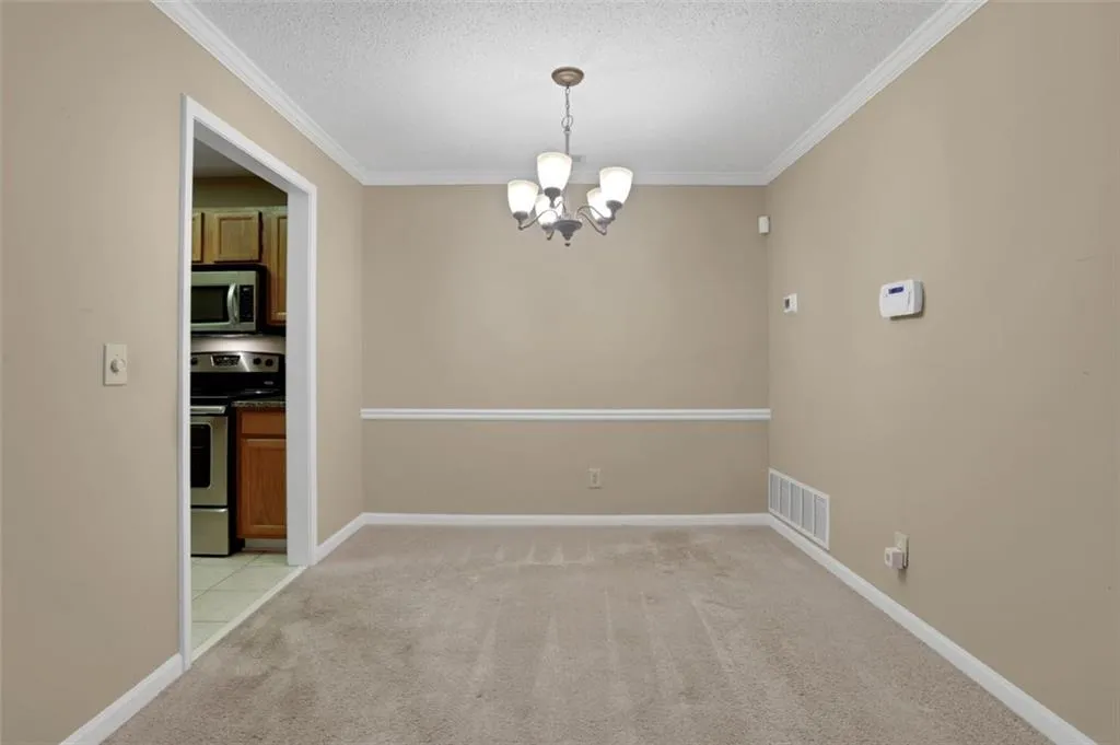 518 Barrington Hills Drive, Atlanta, Georgia 30350, 1 Bedroom Bedrooms, ,1 BathroomBathrooms,Residential,For Sale,518 Barrington Hills Drive,7626034