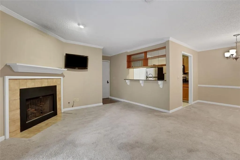 518 Barrington Hills Drive, Atlanta, Georgia 30350, 1 Bedroom Bedrooms, ,1 BathroomBathrooms,Residential,For Sale,518 Barrington Hills Drive,7626034