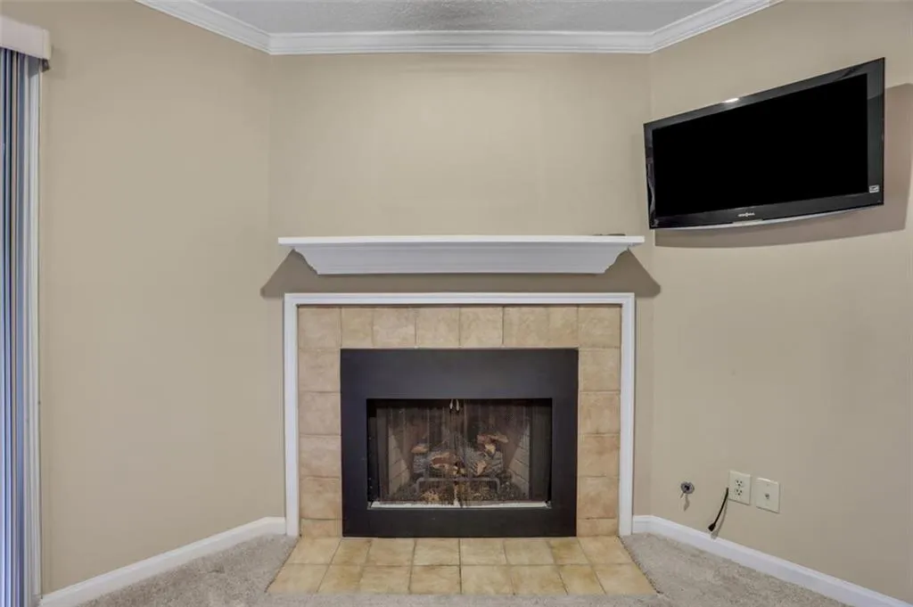 518 Barrington Hills Drive, Atlanta, Georgia 30350, 1 Bedroom Bedrooms, ,1 BathroomBathrooms,Residential,For Sale,518 Barrington Hills Drive,7626034
