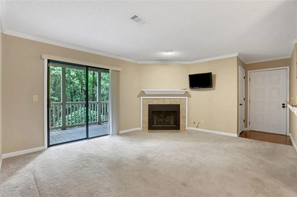 518 Barrington Hills Drive, Atlanta, Georgia 30350, 1 Bedroom Bedrooms, ,1 BathroomBathrooms,Residential,For Sale,518 Barrington Hills Drive,7626034