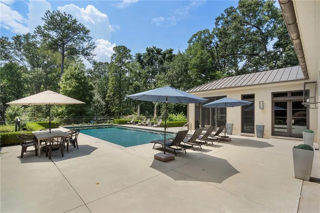 1500 West Wesley Road Nw, Atlanta, Georgia 30327, 5 Bedrooms Bedrooms, ,6 BathroomsBathrooms,Residential,For Sale,1500 West Wesley Road Nw,7639052