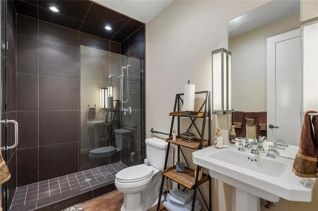 1500 West Wesley Road Nw, Atlanta, Georgia 30327, 5 Bedrooms Bedrooms, ,6 BathroomsBathrooms,Residential,For Sale,1500 West Wesley Road Nw,7639052