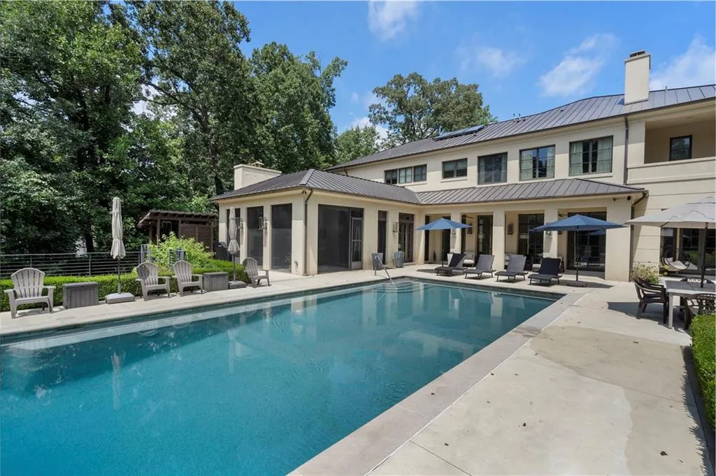 1500 West Wesley Road Nw, Atlanta, Georgia 30327, 5 Bedrooms Bedrooms, ,6 BathroomsBathrooms,Residential,For Sale,1500 West Wesley Road Nw,7639052