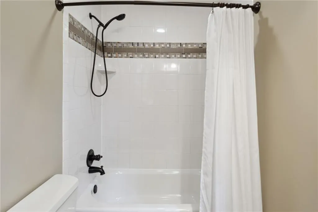 1135 Winding Creek Trail, Atlanta, Georgia 30328, 4 Bedrooms Bedrooms, ,4 BathroomsBathrooms,Residential,Sold,1135 Winding Creek Trail,7243807 1135 Winding Creek Trail, Atlanta, Georgia 30328, 4 Bedrooms Bedrooms, ,4 BathroomsBathrooms,Residential,Sold,1135 Winding Creek Trail,7243807